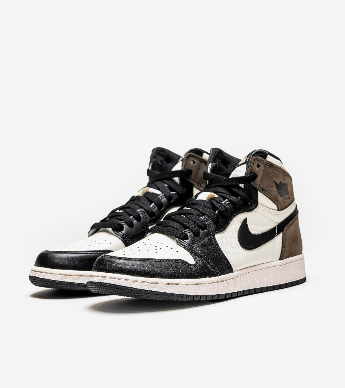 Air Jordan 1 Retro High Dark Mocha